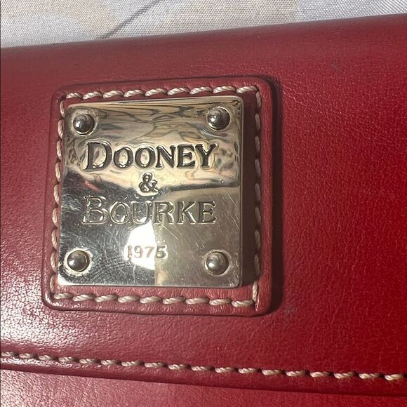 Vintage Dooney & Bourke Red Leather Checkbook Continental Wallet - Picture 2 of 15